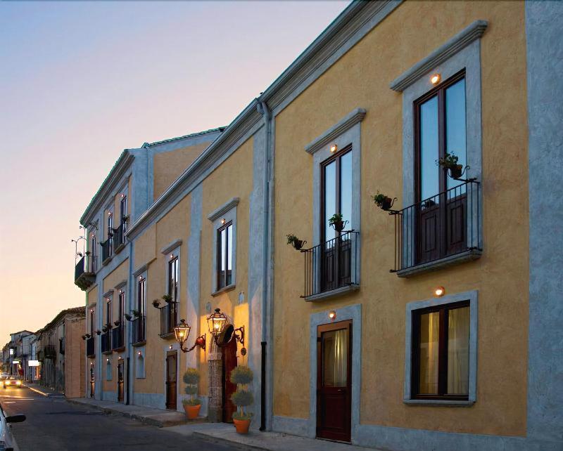Hotel Palazzo Marzano Briatico Luaran gambar