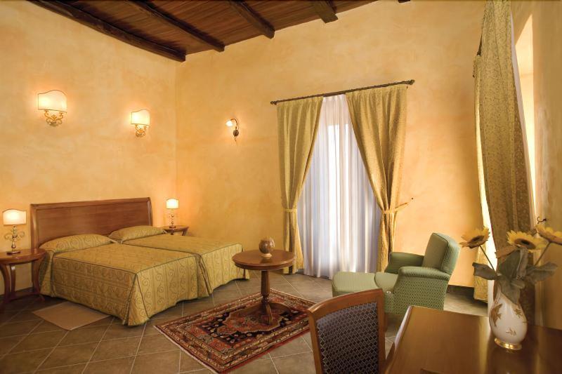 Hotel Palazzo Marzano Briatico Luaran gambar