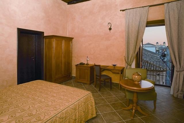 Hotel Palazzo Marzano Briatico Bilik gambar